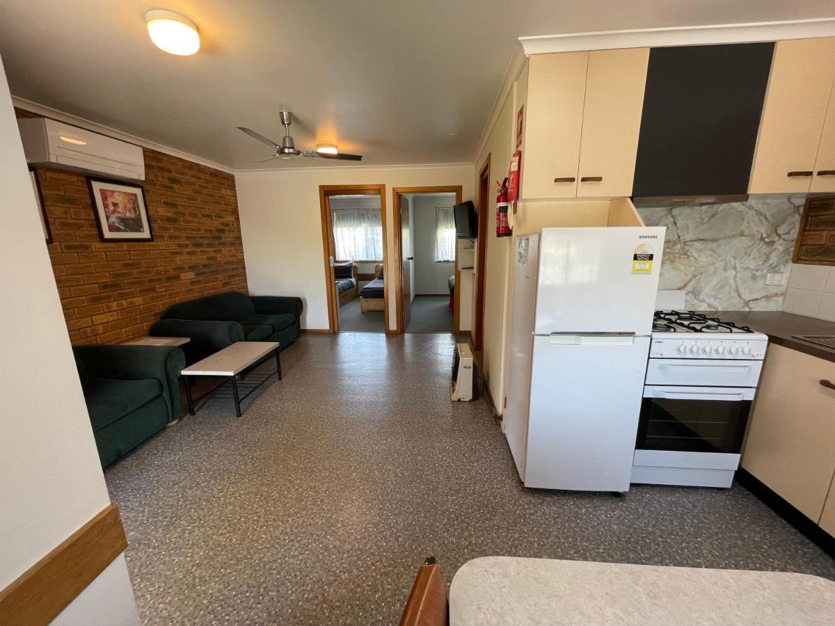 Marlo Caravan Park & Motel Extérieur photo